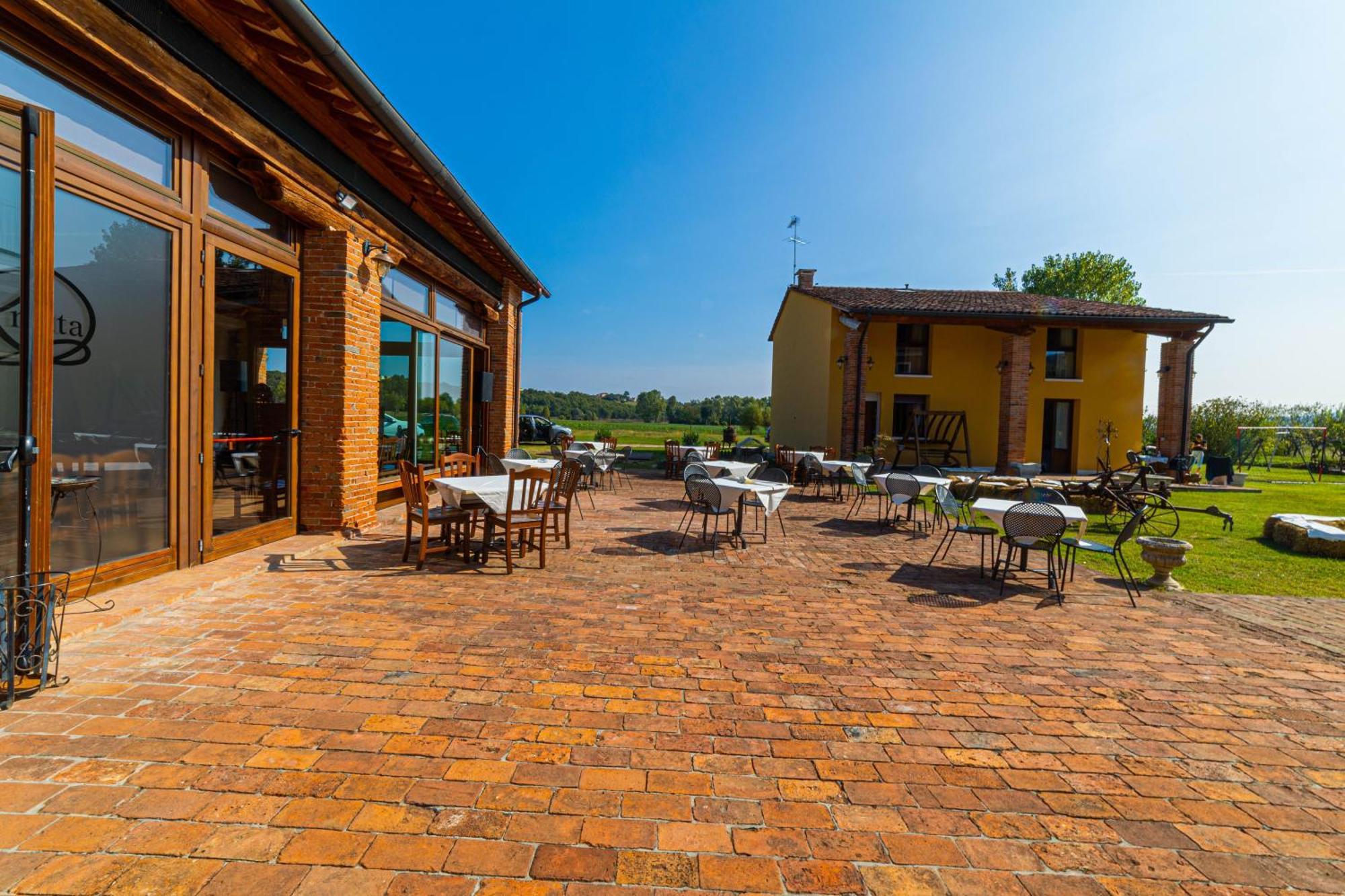 Agriturismo Riva Ratta مونتيكيو ماجوري المظهر الخارجي الصورة
