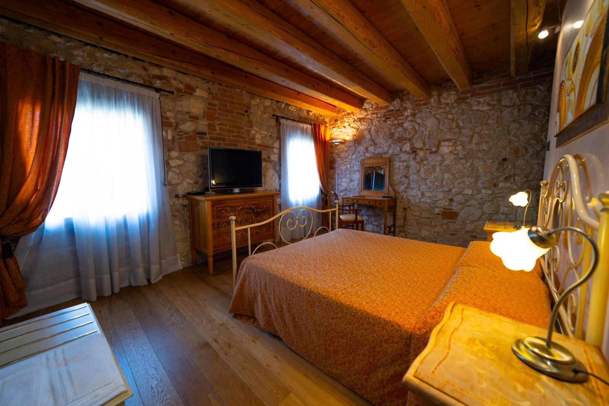Agriturismo Riva Ratta مونتيكيو ماجوري المظهر الخارجي الصورة